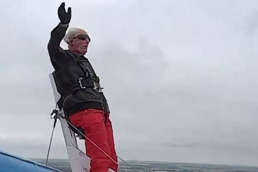 Celebrating 90 with a wing walk…